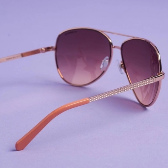New Liz Claiborne Aviator Sunglasses Rose Gold - Picture 2 of 8